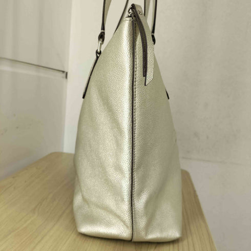ケイトスペード Kate spade Larchmont Avenue Logo Penny レディース
