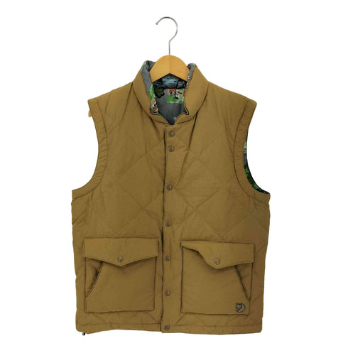フェールラーベン FJALL RAVEN リバーシブル ダウンベスト メンズ L