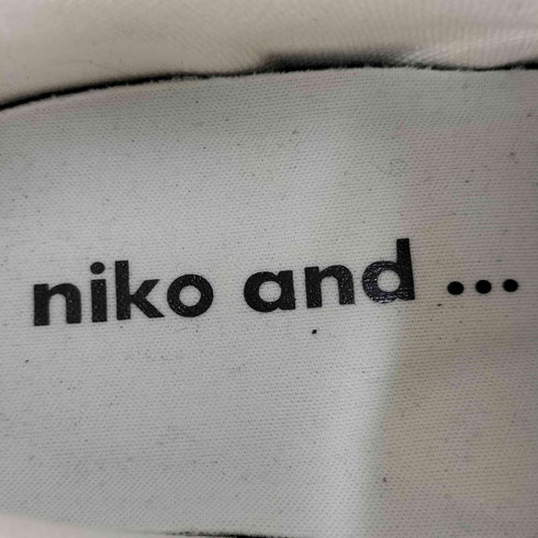 ニコアンド niko and... オリジナルボリュームフリンジスニーカー レディース JPN:L