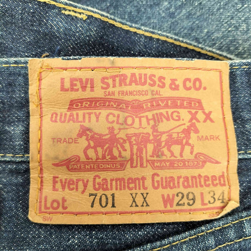 リーバイス Levis 日本製 J22刻印 701XX 赤耳 ボタンフライデニムパンツ メンズ 29×34