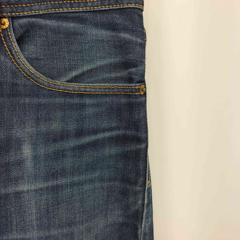 ディーゼル DIESEL LARKEE-T REGULAR-TAPERED ボタンフライデニムパンツ メンズ W30L32