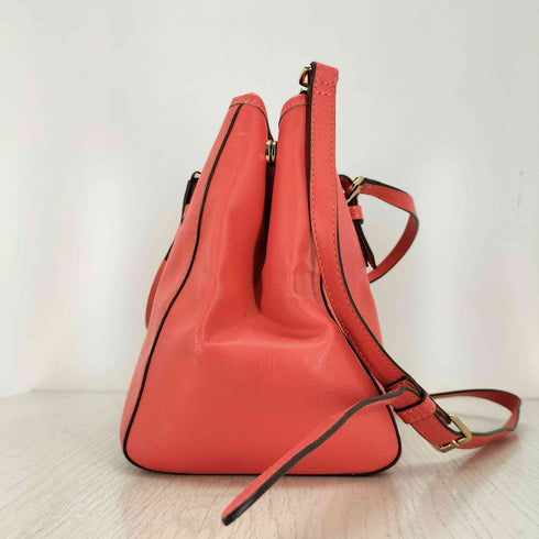 チャールズアンドキース CHARLES&KEITH チャーム付き2WAYショルダーバッグ レディース