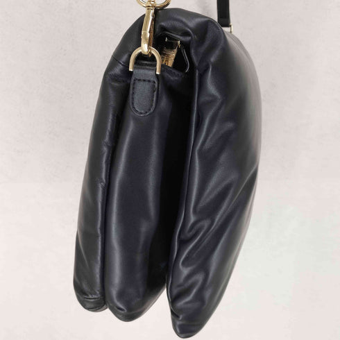 ROBERTA ROSSI 中綿 レザーショルダーバッグ import レディース