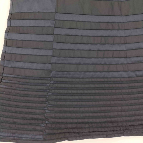 イッセイミヤケ ISSEY MIYAKE マルチプリーツ ボーダー ボートネック ワンピース レディース JPN:2