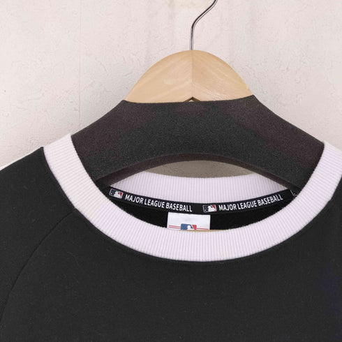 ジェニュインマーチャンダイズ GENUINE MERCHANDISE MLBチームロゴプリント サイドライン クルーネックスウェット レディース import:L