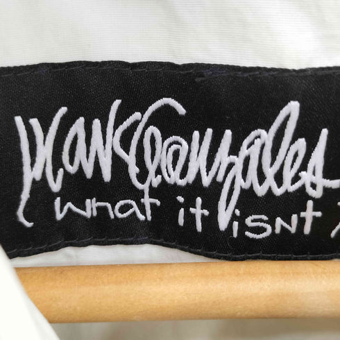What it isNt ART BY MARK GONZALES 中綿 パファージャケット レディース M