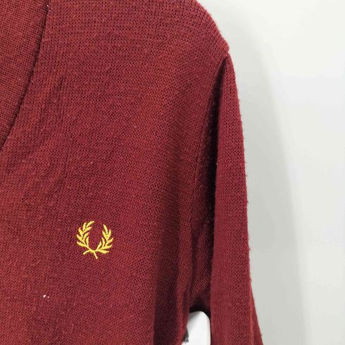 フレッドペリー FRED PERRY MADE IN ENGLAND 月桂樹ロゴ刺繍 アクリルカーディガン メンズ JPN:S
