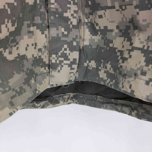 エクワックスゲンスリー ECWCS GEN3 ACU UCP ECW GORE-TEX デジタルカモ ナイロンジャケット メンズ XL-L