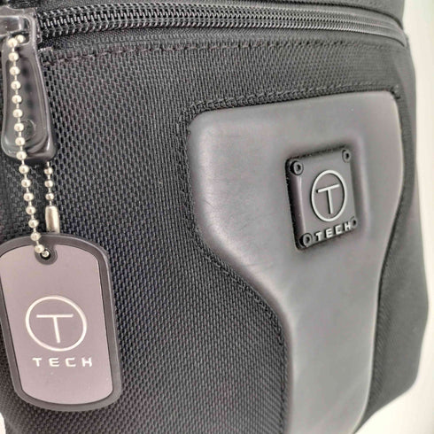 トゥミ TUMI T-Tech Adventure スクエア ショルダー バッグ メンズ