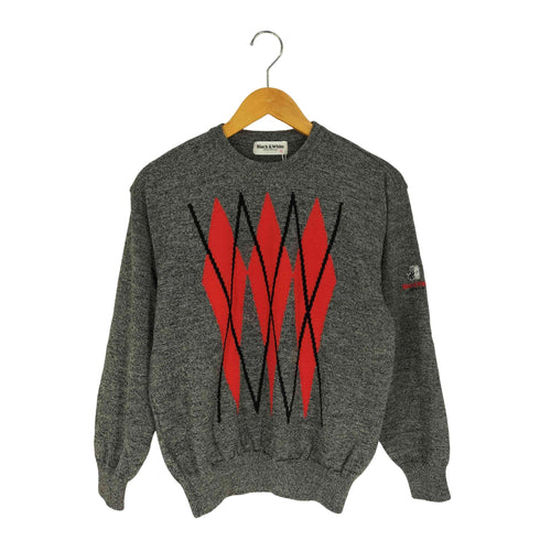 ブラックアンドホワイト BLACK&WHITE 袖ロゴ刺繍 アーガイル クルーネック ニット メンズ import:M