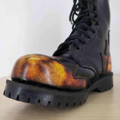 Underground Shoes England 80S ファイアー プリント 10ホール ブーツ レディース 4