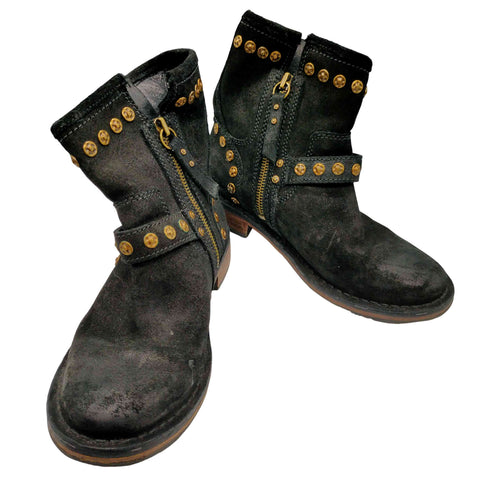 アグ UGG FABRIZIA STUDS ロゴ 型押し スタッズ スウェード サイドジップ ショート ブーツ レディース US:5