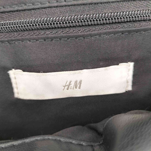 エイチアンドエム H&M チェーンショルダー パファーバッグ レディース