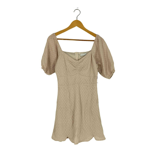 アンドマリー AND MARY パフスリーブ フラワーエンボス ミニワンピース レディース