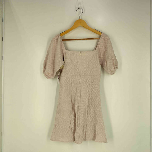 アンドマリー AND MARY パフスリーブ フラワーエンボス ミニワンピース レディース