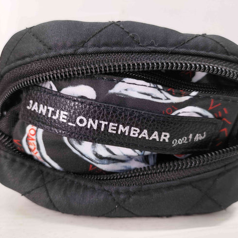 JANTJE ONTEMBAAR キルティング ミニポーチ レディース