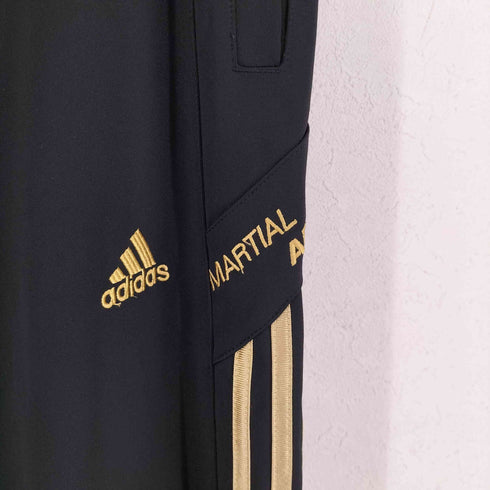 アディダス adidas パフォーマンスロゴ 刺繍 トラック パンツ メンズ JPN:M