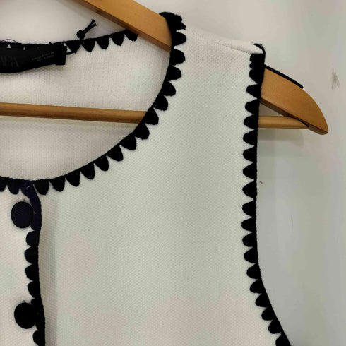 ザラ ZARA コントラスト刺繍ニットベスト レディース import:M