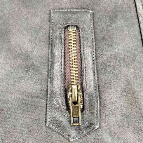 REN YUAN ZI ジップデザイン レザーショートパンツ レディース