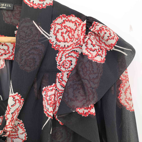 ヴェルメイユ VERMEIL カーネーションプリント ボウブラウス レディース