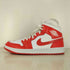 ジョーダンブランド JORDAN BRAND WMNS AIR JORDAN 1 MID WHITE HABANERO RED メンズ JPN:29