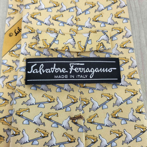 サルヴァトーレフェラガモ Salvatore Ferragamo ペンギン&ラッコ シルクネクタイ メンズ