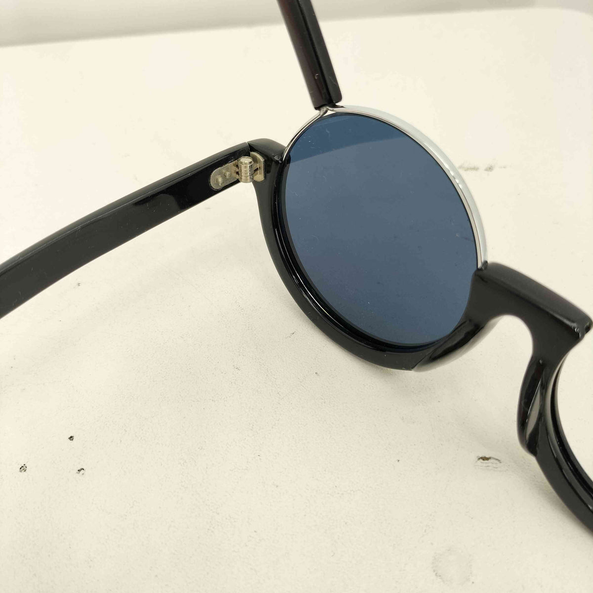 ISSEY MIYAKE ラウンドサングラス ISSEY MIYAKE ラウンドサングラス ISSEY MIYAKE │ 仙台PARCO