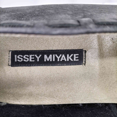 イッセイミヤケ ISSEY MIYAKE スウェード レザー スリッポン ローファー メンズ JPN:26