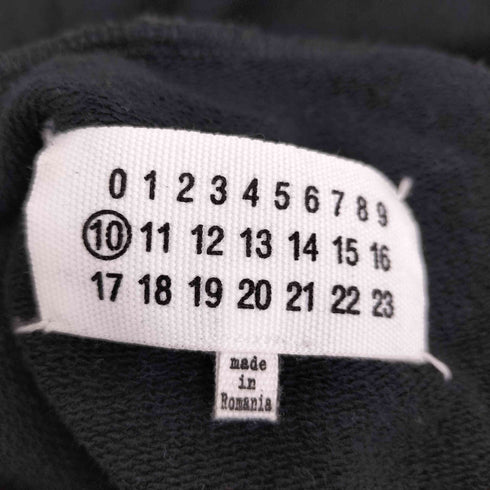 メゾンマルジェラ Maison Margiela 21AW HOODIE UPSIDE DOWN LOGO ロゴ刺繍 パーカー メンズ JPN:44