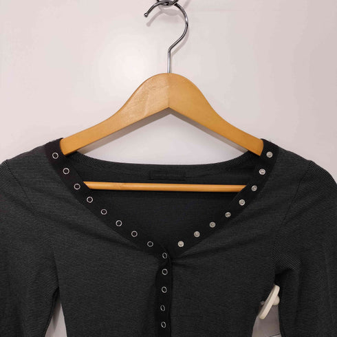HELENE Snap Neckline Long Sleeve レディース