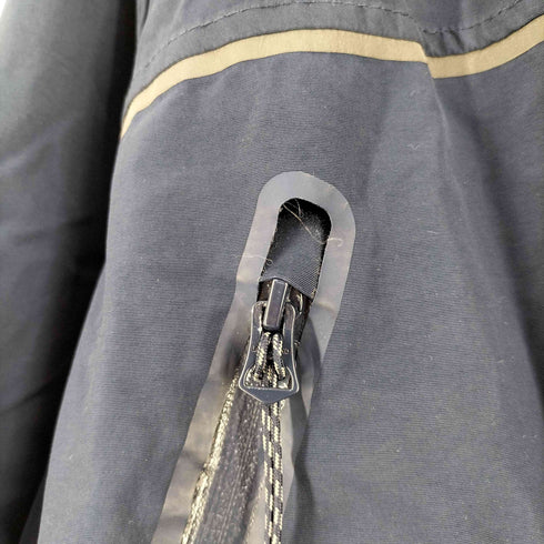 ランズエンド LANDS END 止水ジップ パテッドナイロンジャケット メンズ import:L