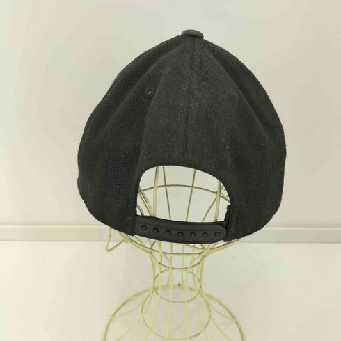 スラッシャーマガジン THRASHER MAGAZINE 宇宙柄 ロゴ刺繍 スナップバックキャップ メンズ FREE