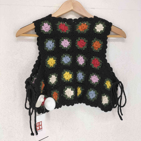 フィグロンドン fig London knit gardener 花かぎ針ベスト レディース F