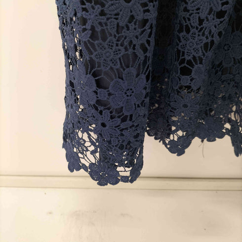トッコクローゼット tocco closet ベルト付 ケープライクフラワーレースシャツワンピース レディース JPN:M