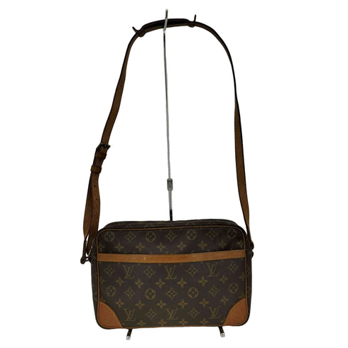 ルイヴィトン LOUIS VUITTON モノグラム トロカデロ 30 ショルダーバッグ レディース