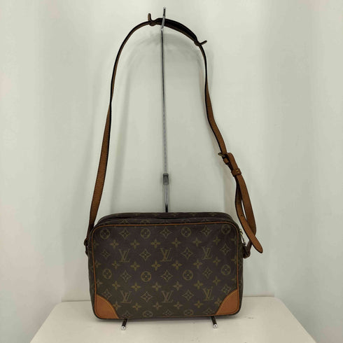 ルイヴィトン LOUIS VUITTON モノグラム トロカデロ 30 ショルダーバッグ レディース