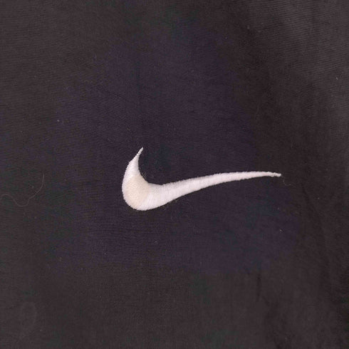 ナイキ NIKE フロントスウッシュ刺繍ナイロンジャケット メンズ import:L