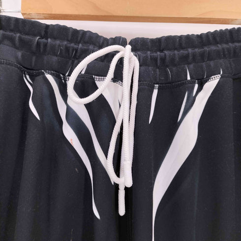 アディダスオリジナルス adidas Originals AW SHORTS メンズ JPN:L