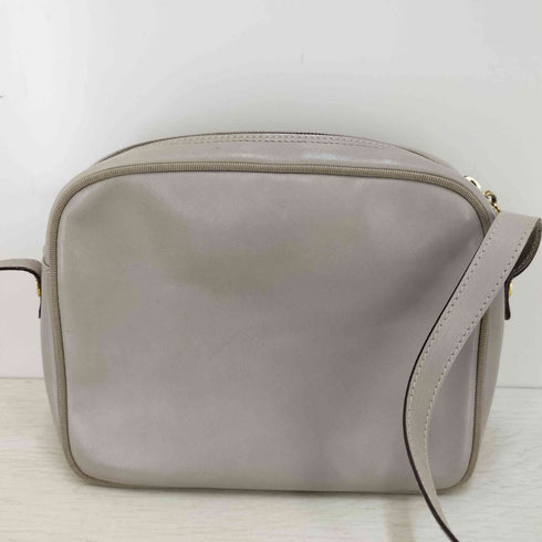 サルヴァトーレフェラガモ Salvatore Ferragamo レザーショルダーバッグ レディース