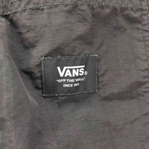 バンズ VANS CHCKR EMBO SRT ナイロン ショートパンツ メンズ