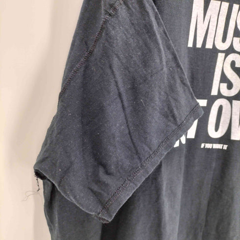 ISNESS MUSIC プリントクルーネックTシャツ メンズ FREE