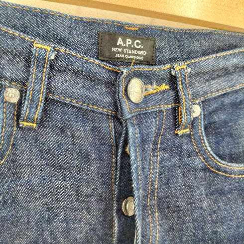 アーペーセー A.P.C. NEW STANDARD JEAN CLASSIQUE 赤耳 スキニー デニムパンツ レディース 25