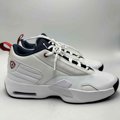 ジョーダンブランド JORDAN BRAND Max Aura 6 White Varsity Red Midnight Navy マックスオーラ6 ホワイト バーシティレッド ミッドナイトネイビー ハイカット スニーカー メンズ US:10