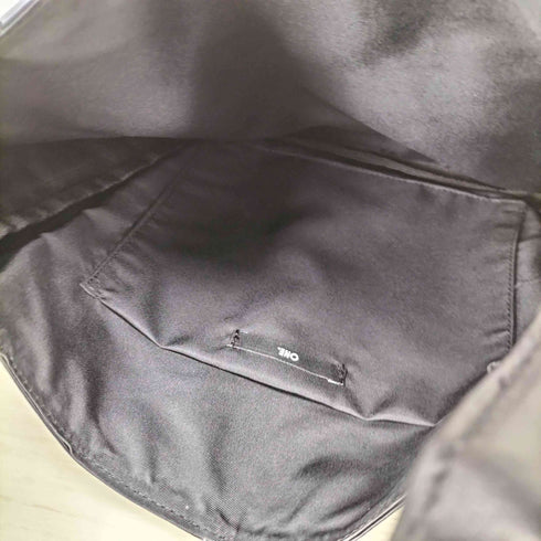 ONE. ショッピングレザーハンドバック メンズ