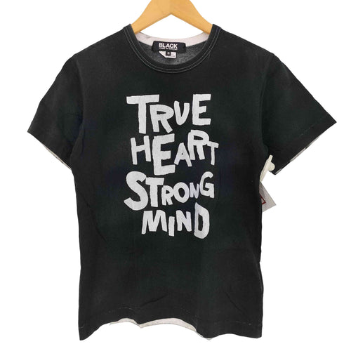 ブラックコムデギャルソン BLACK COMME des GARCONS 23aw TRVE HEART STRONG MIND ステッチ クルーネックカットソー Unisex メンズ JPN:S