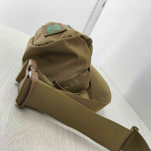 ミステリーランチ MYSTERY RANCH ロゴワッペン ショルダーバッグ メンズ