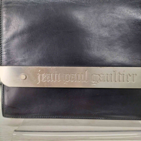 ジャンポールゴルチエ Jean Paul GAULTIER メタルプレートロゴ レザーショルダーバッグ メンズ