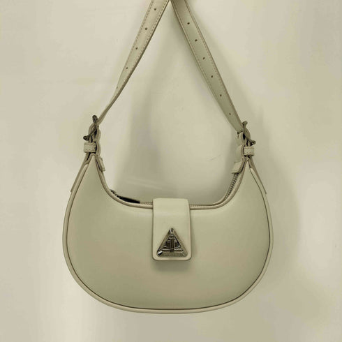 チャールズアンドキース CHARLES&KEITH トライアングルバックル ベルトショルダーバッグ レディース