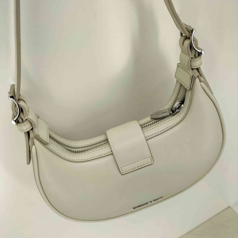 チャールズアンドキース CHARLES&KEITH トライアングルバックル ベルトショルダーバッグ レディース