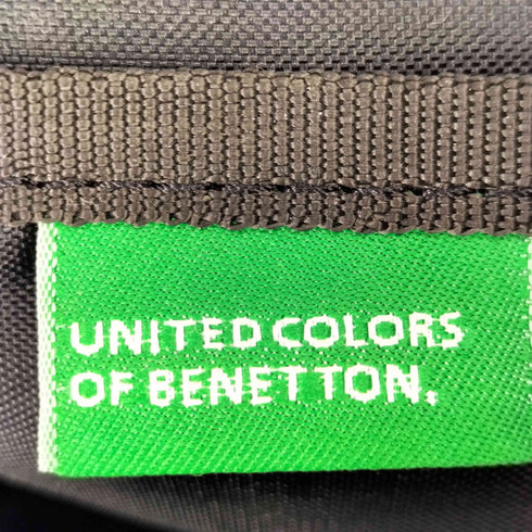 ユナイテッドカラーズオブベネトン UNITED COLORS OF BENETTON ACE製 ロゴ フラップ シャイニー バックパック リュック レディース
